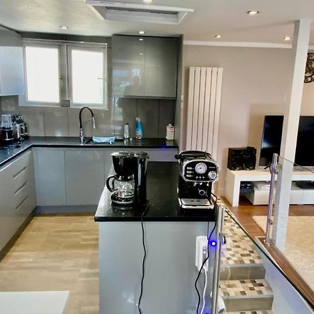 Modern Stylish Apartment At Brighton Station Ngoại thất bức ảnh