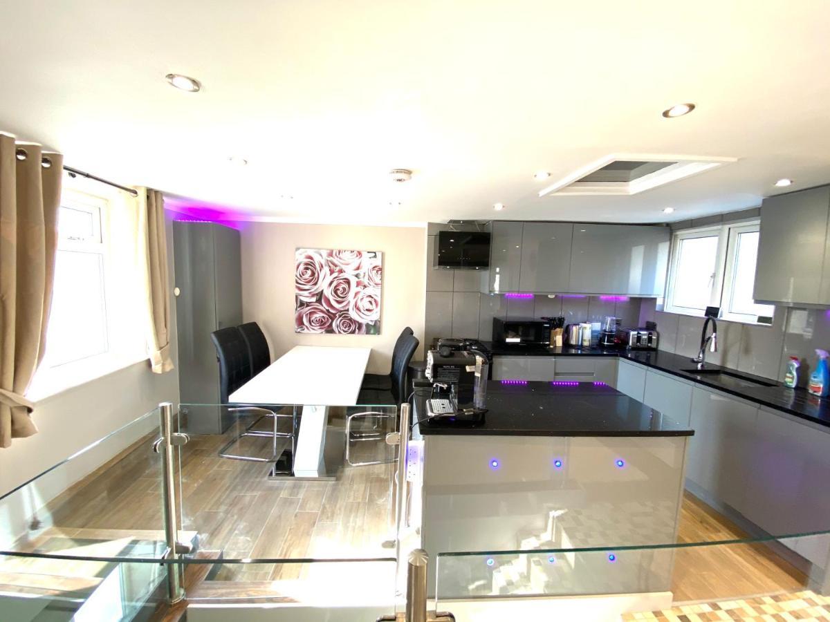 Modern Stylish Apartment At Brighton Station Ngoại thất bức ảnh